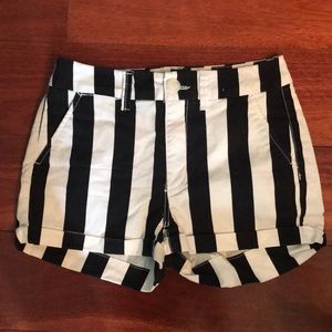 American Eagle high rise shorts